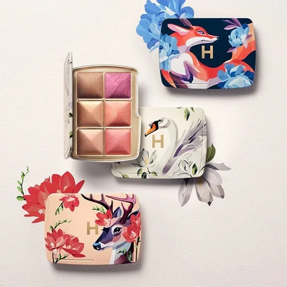 Hourglass Floral Deer Compact & Matching Double-Ended Brush - Pink, Coral, Gold - Picture 8 of 9